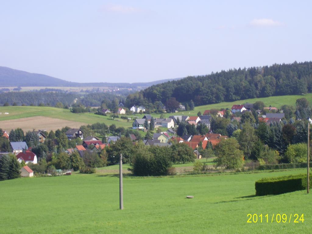 Ferienwohnung Wuensche Crostau Екстериор снимка